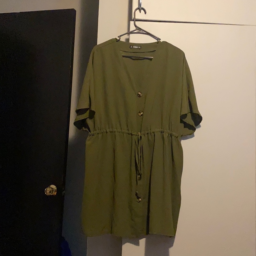 SHEIN Sinch Dress